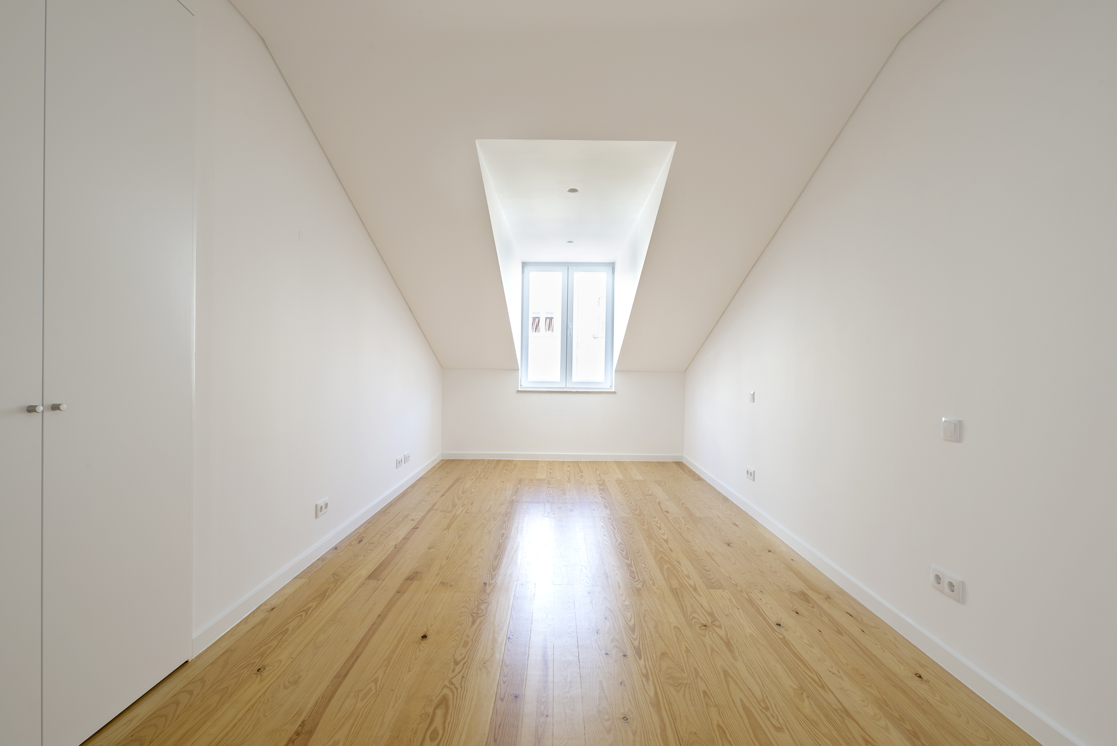 https://www.apparquitectos.com/wp-content/uploads/2020/04/app_luis-derouet-9_07.jpg